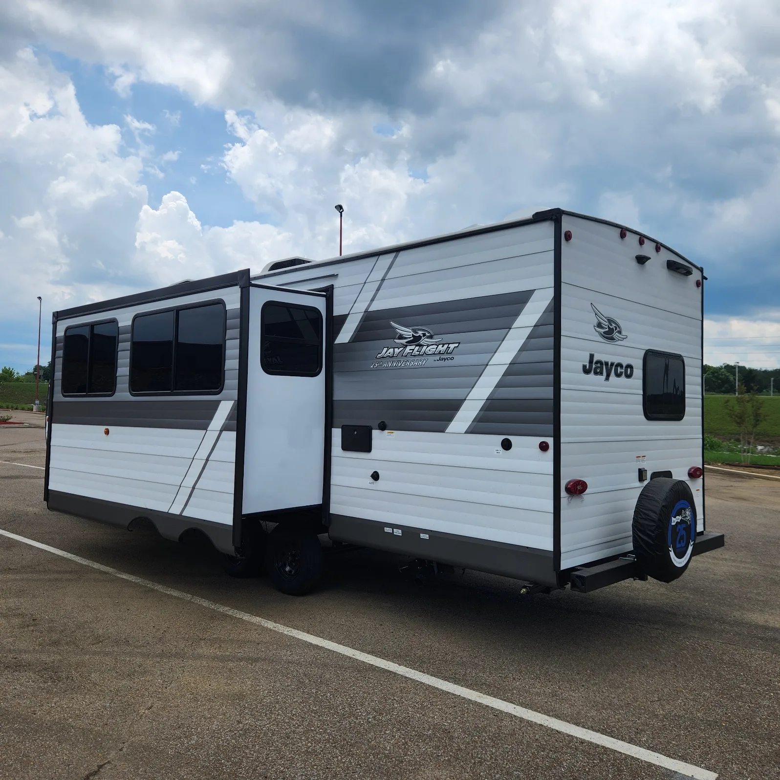 2027 Jayco Jay Flight SLX 261BHS - Photo 4