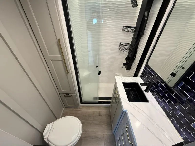 2025 Brinkley Model G 3950, Photos photo 9