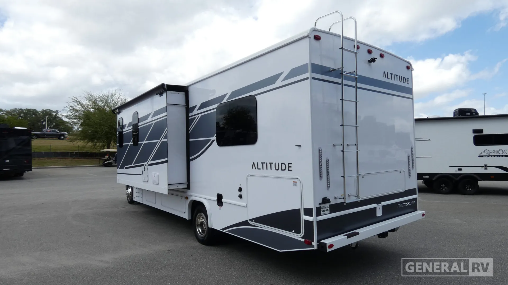 2026 Fleetwood Altitude 29F - Photo 4