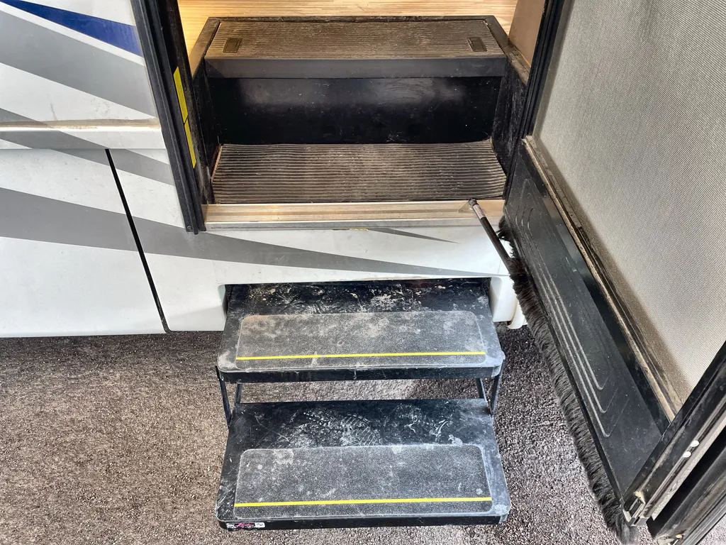 2017 Tiffin Wayfarer 24 QW, Photos photo 30