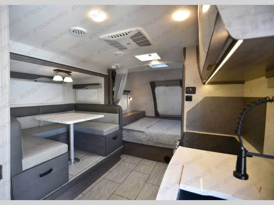 2024 Lance Lance Travel Trailers Used    1685 - Photo 2