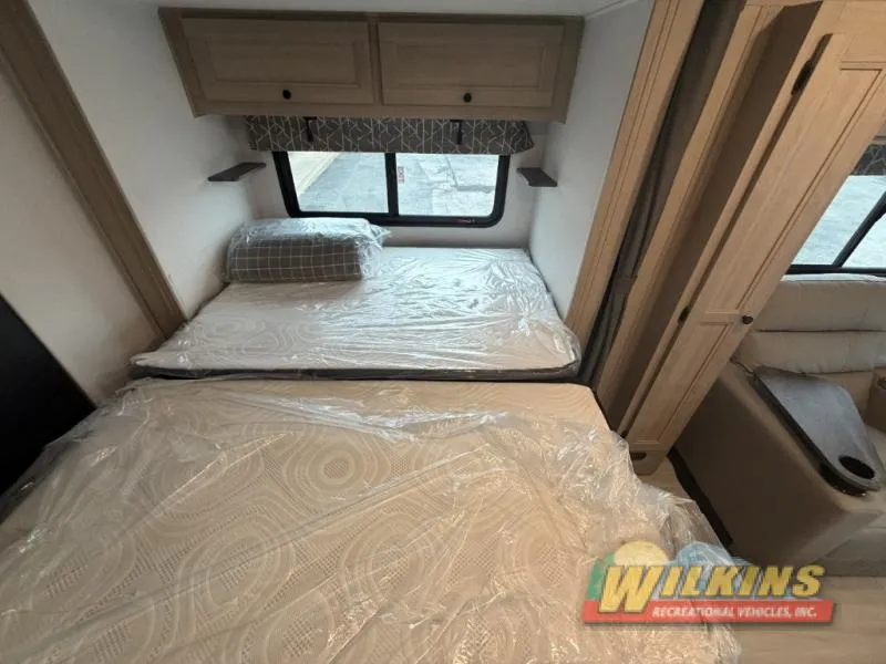 2027 Forest River Sunseeker 2440DS - Photo 3