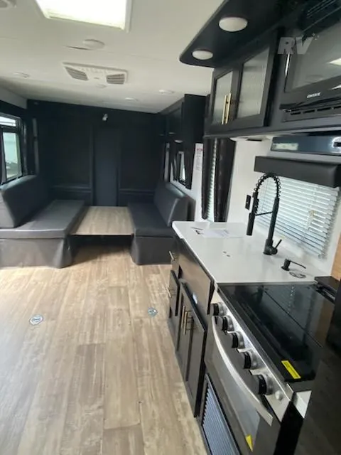 2022 Forest River Cherokee Grey Wolf 26MBRR — Photo 5