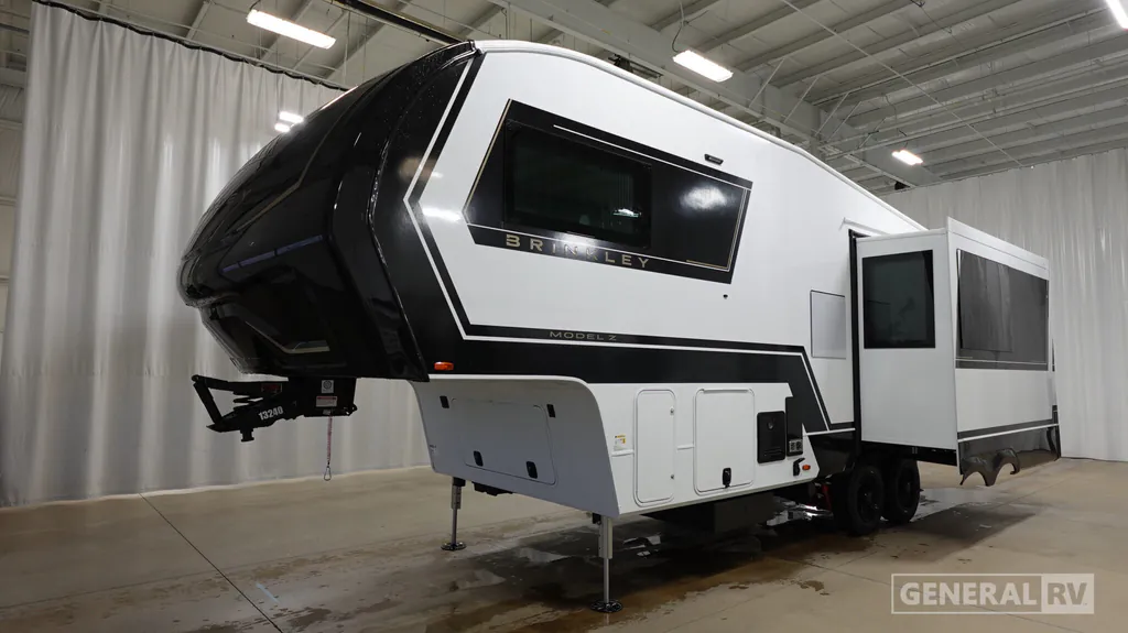 2026 Brinkley Model Z 2680, Photos photo 5