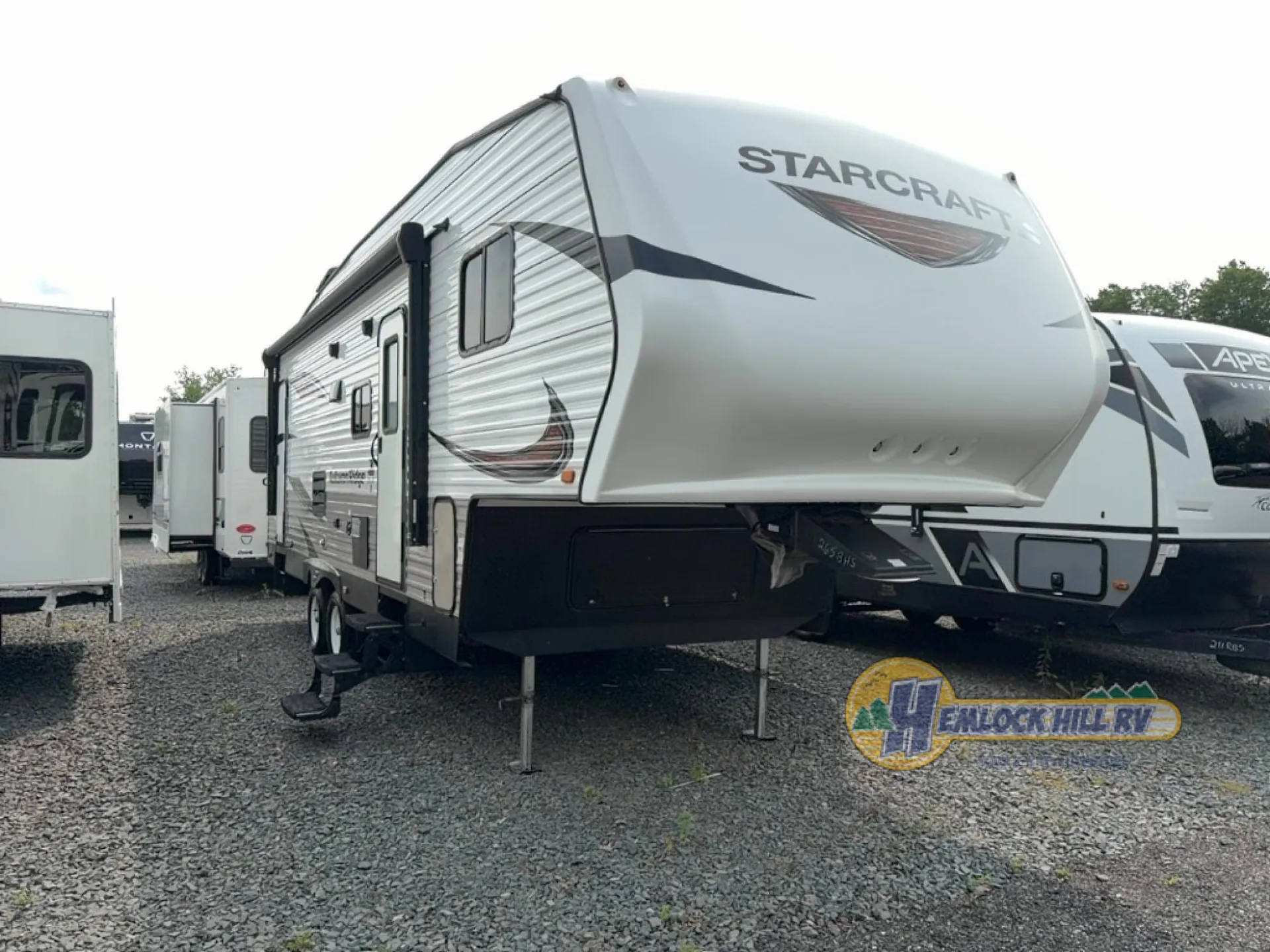 2018 Starcraft Autumn Ridge Outfitter 265BHS - Photo 2