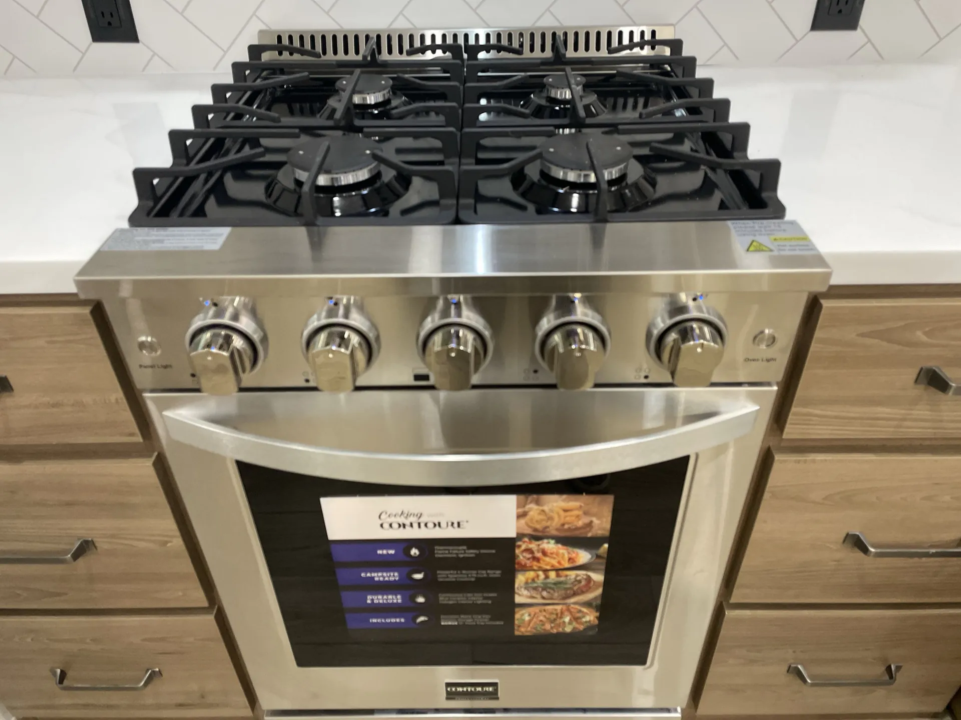 2027 Forest River Mesquite 3850HBRK — stove oven