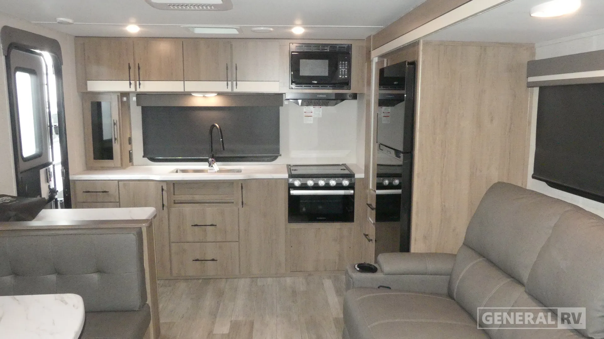 2023 Grand Design Imagine XLS 23LDE - Photo 3