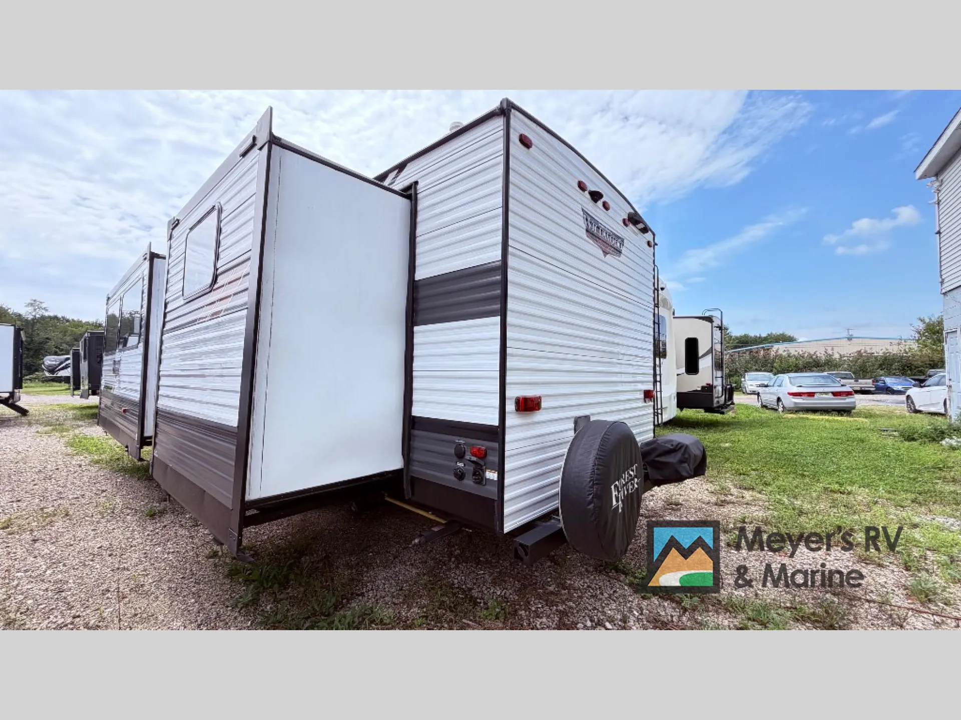 2022 Forest River Wildwood 31KQBTS — Photo 7