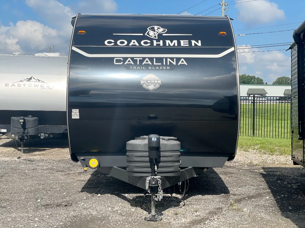 2025 Coachmen Catalina Trail Blazer 27THS - Photo 3