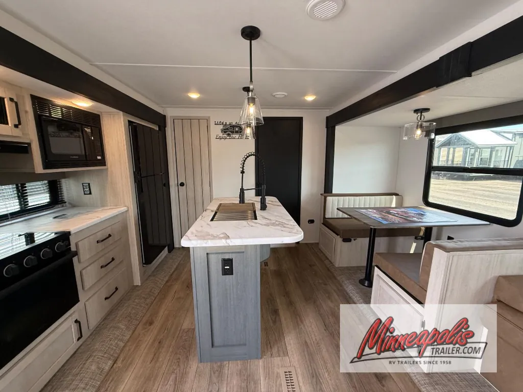 2026 Forest River Puma 32BHFS, Photos photo 4
