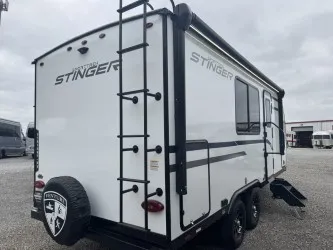 2026 Venture RV SportTrek Stinger STS192VRB - Photo 4