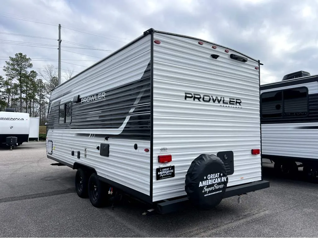 2026 Heartland Prowler 2000MB - Photo 4