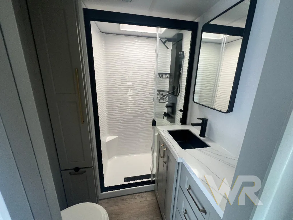 2026 Brinkley Model G 4150, Photos photo 36