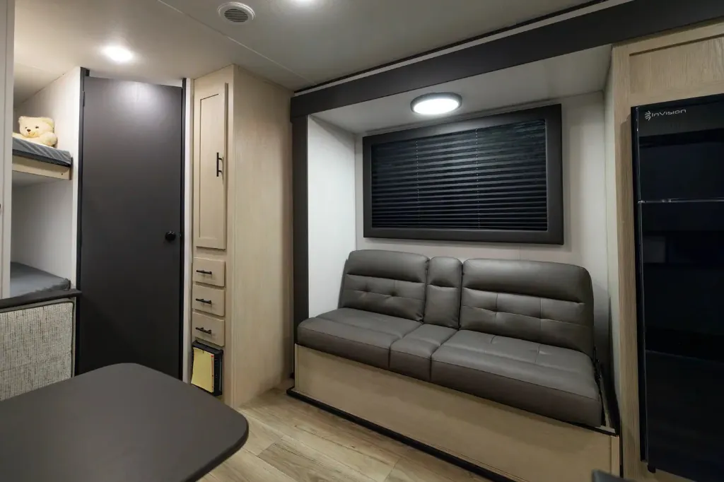 2026 Shasta RVs i-5 Edition 525RS, Photos photo 16