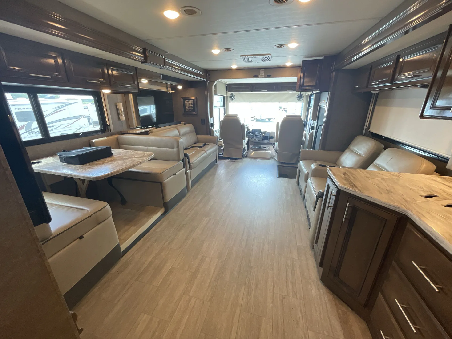 2020 Thor Motor Coach Challenger 35MQ — living area main