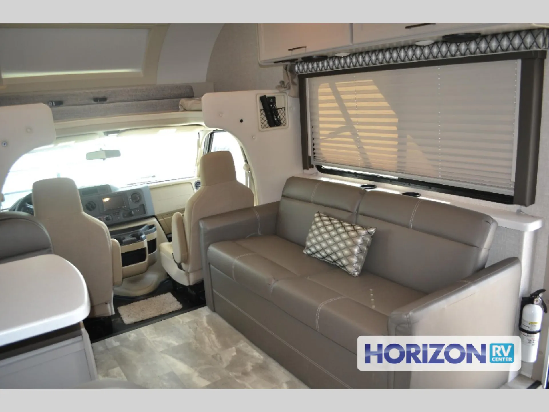 2023 Thor Motor Coach Quantum LC LC28 - Photo 4