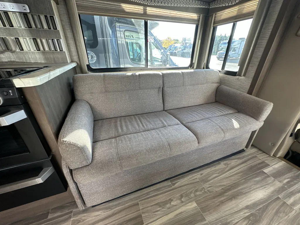 2021 Thor Motor Coach Freedom Elite 27FE, Photos photo 13