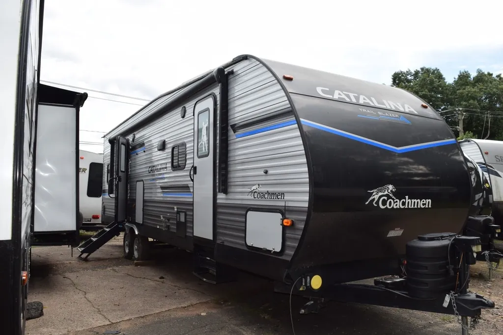2023 Coachmen Catalina Trail Blazer 27THS - Photo 4