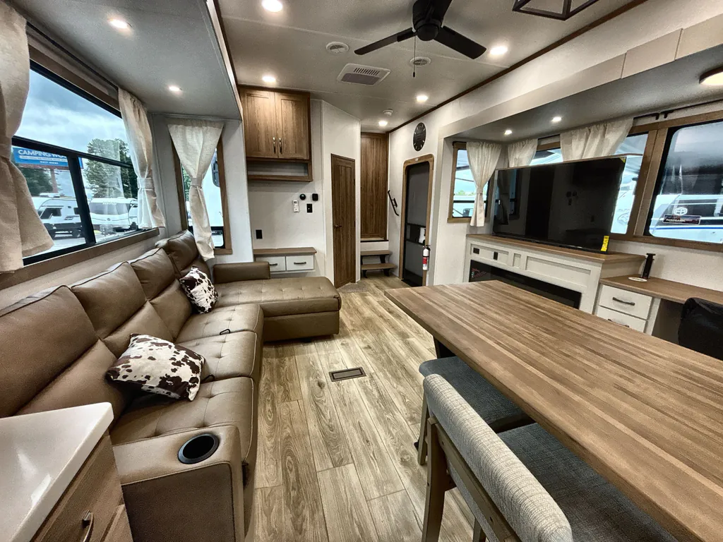 2027 Forest River Mesquite 3850HBRK, Photos photo 3