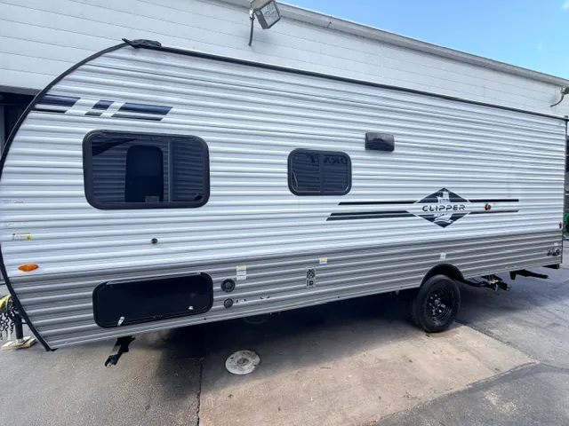 2027 Coachmen Clipper 18BH - Photo 4