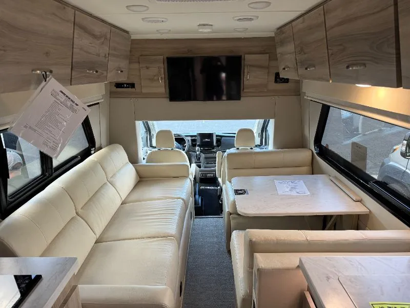 2025 Chinook RV Maverick SS, Photos photo 8