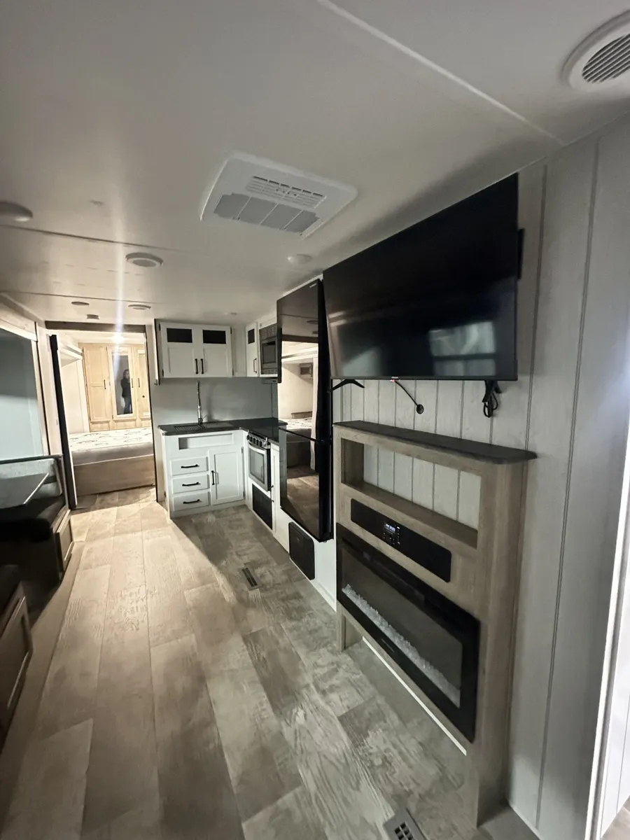 2024 Forest River Puma 27RBDS, Photos photo 27