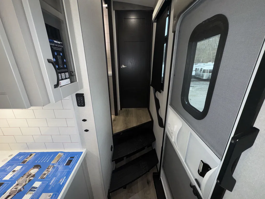 2026 Jayco North Point 395DSDB, Photos photo 17