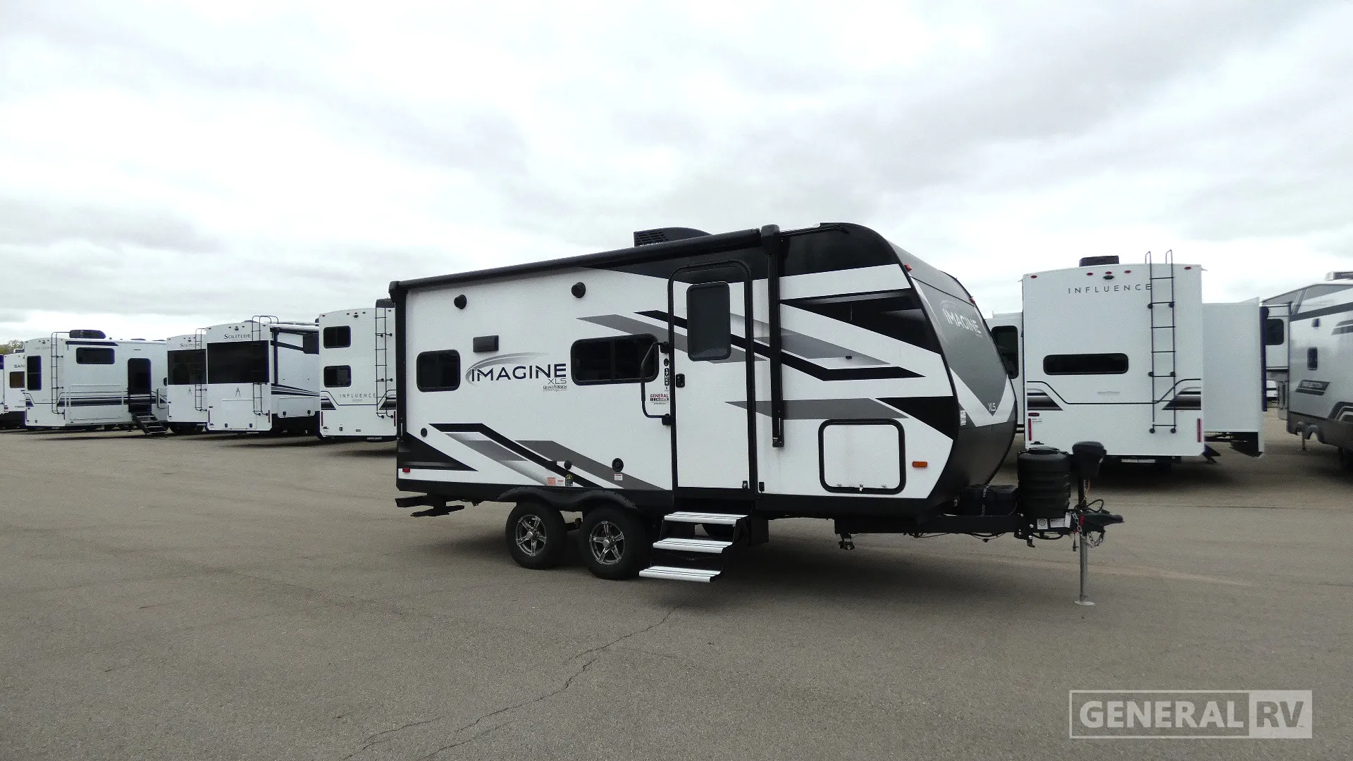 2023 Grand Design Imagine XLS 17MKE - Photo 2