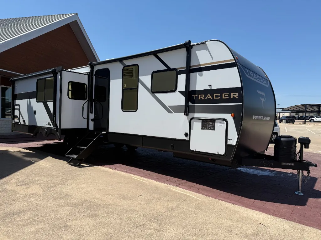 2027 Forest River Tracer 286RL dealer photo 1 from Pinnacle RV