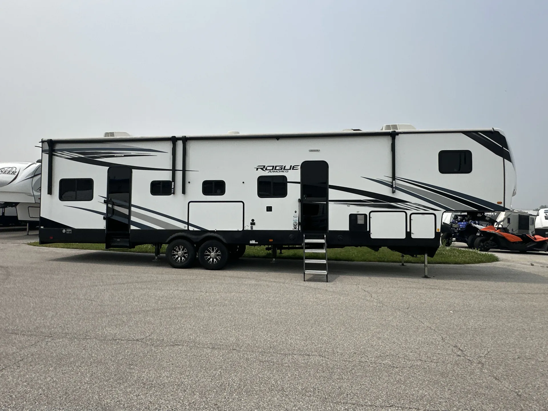 2022 Forest River Vengeance Rogue Armored 371 — campside