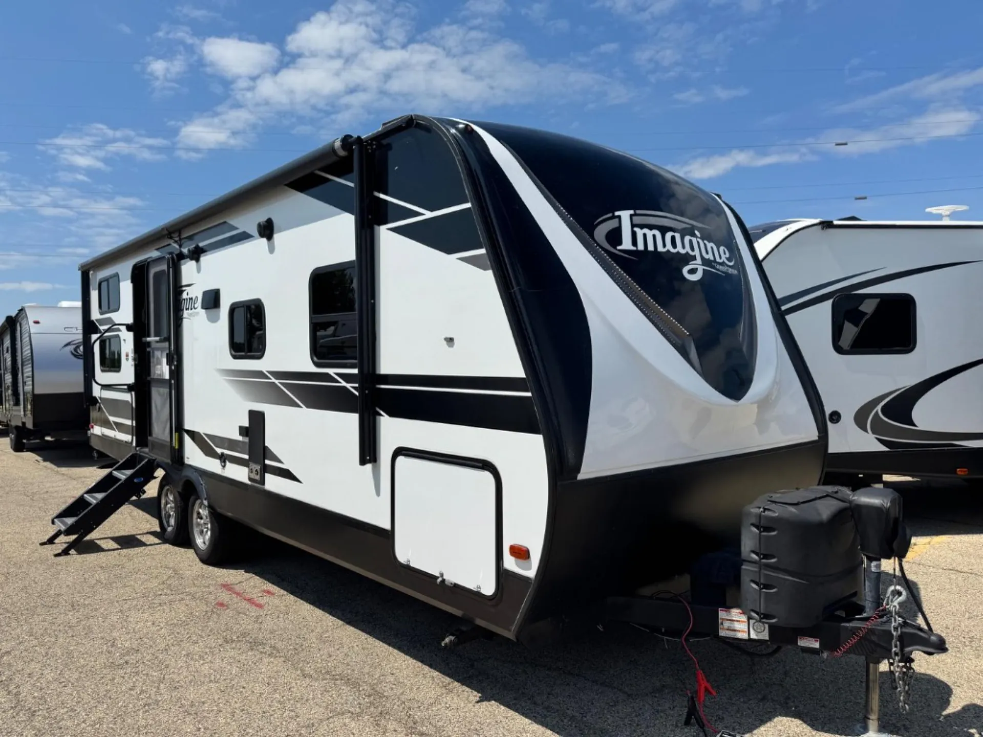 2019 Grand Design Imagine 2400BH - Photo 2