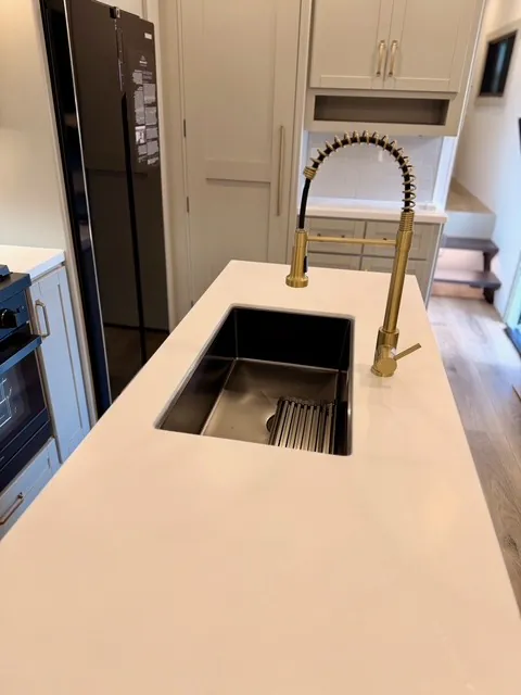2026 Brinkley Model Z 3610, Kitchen photo 6