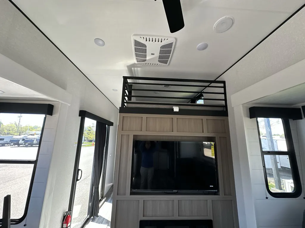 2026 Jayco Jay Flight Bungalow 404LOFT DS, Photos photo 13