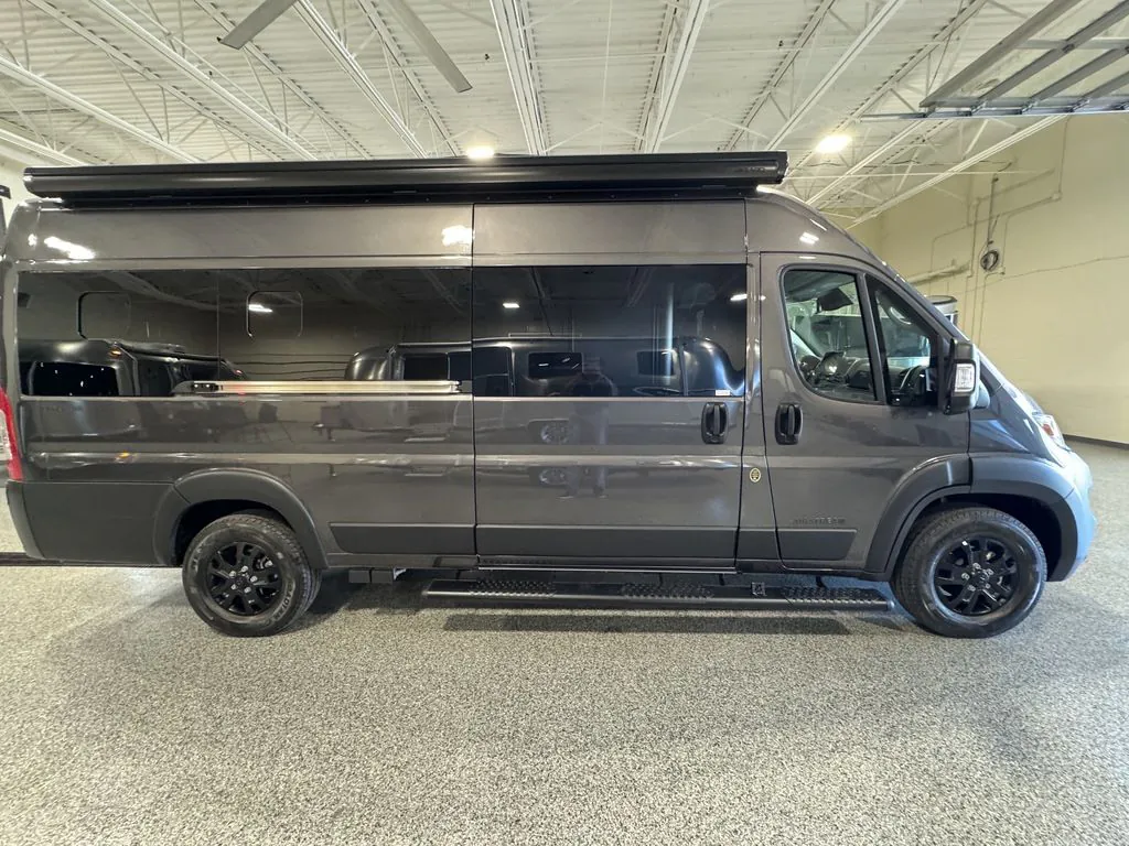 2027 Airstream Rangeline 21PL - Photo 2