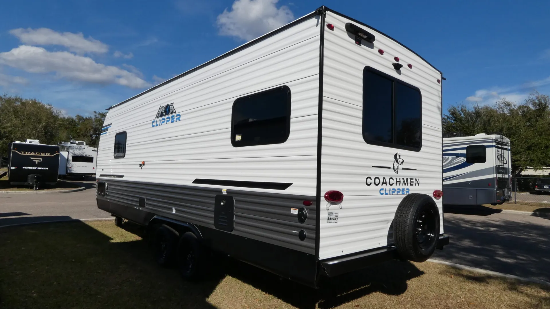 2026 Coachmen Clipper 5K Series 242MK - Photo 4