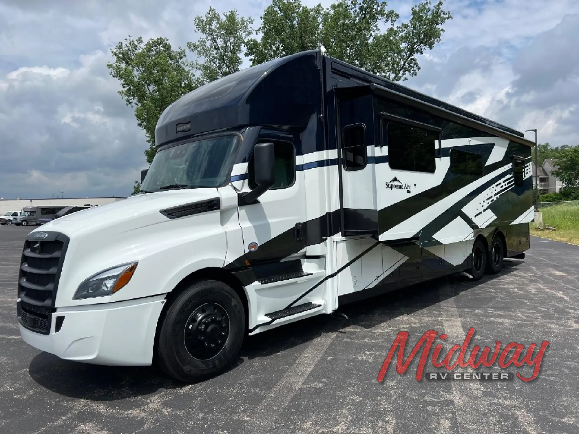 2026 Newmar Supreme Aire 4341 - Photo 3