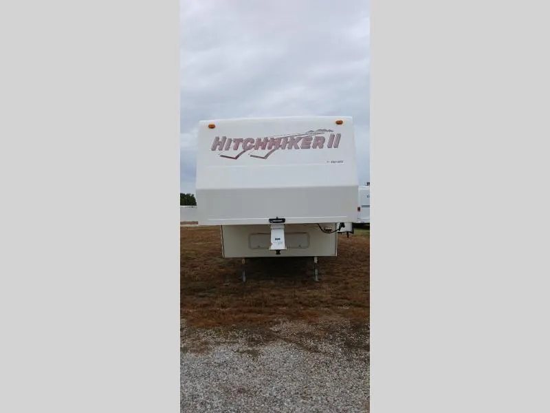 1996 NuWa Hitch Hiker S Series 30.5RKUG - Photo 2
