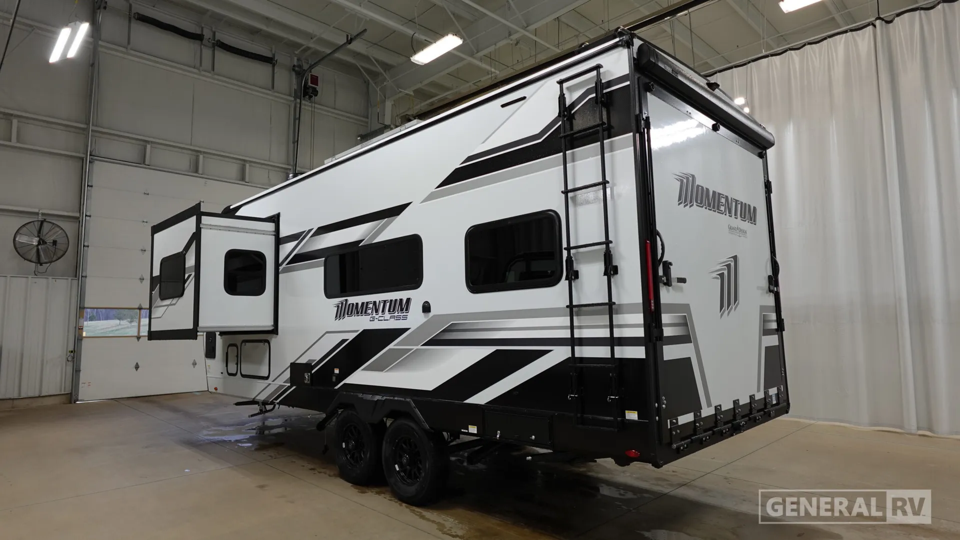 2026 Grand Design Momentum G-Class 21G - Photo 4