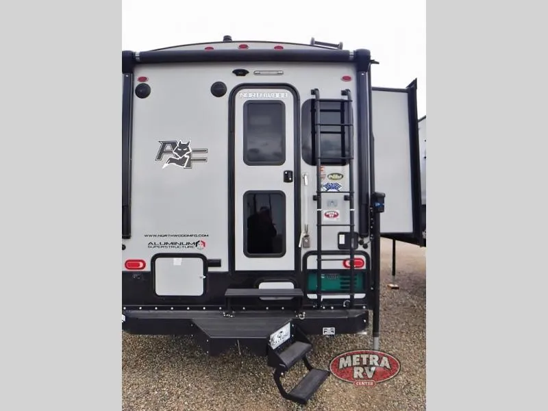 2025 Northwood Arctic Fox 811 - Photo 4