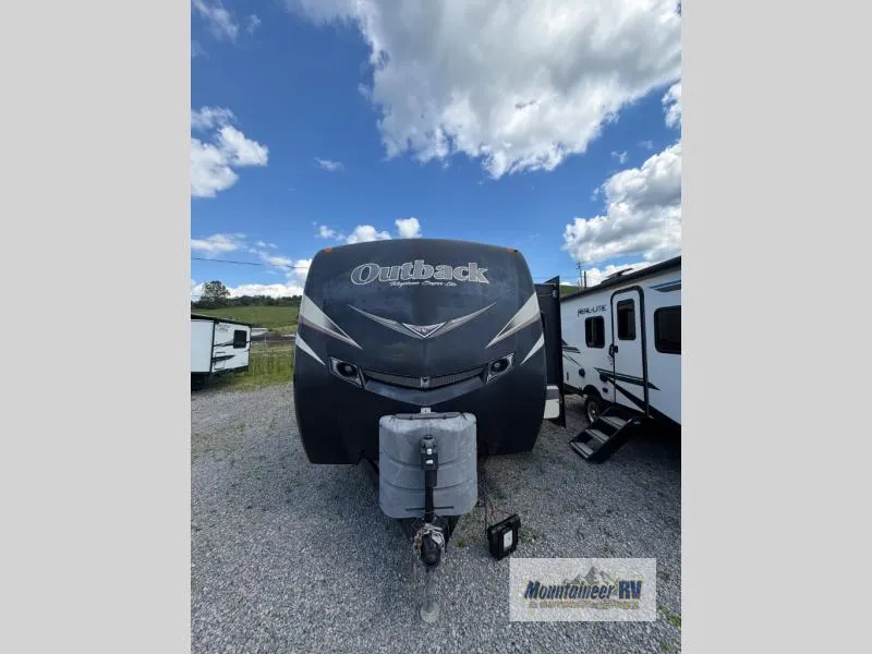 2014 Keystone RV Outback 277RL - Photo 2
