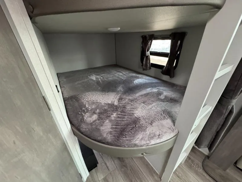2026 Coachmen Catalina Legacy Edition 273DBHCK, Photos photo 23