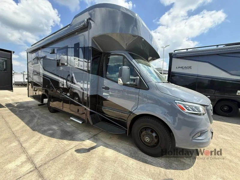 2026 Grand Design Lineage Series M 25TK - Photo 2