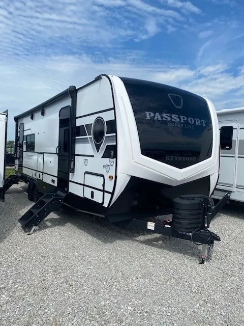 2027 Keystone Passport SL Series 2450RK - Photo 2