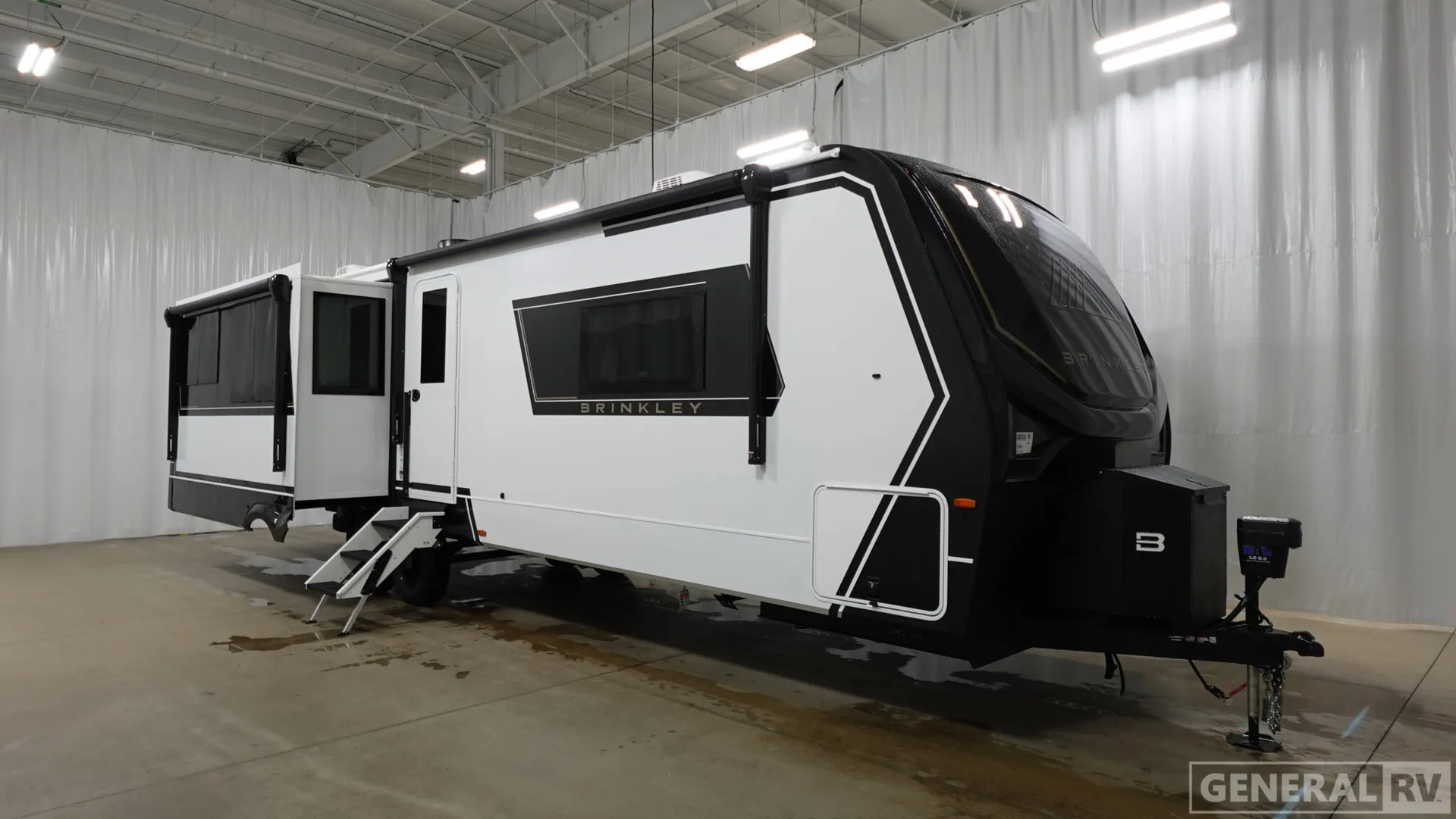 2026 Brinkley Model Z AIR 310 - Photo 2