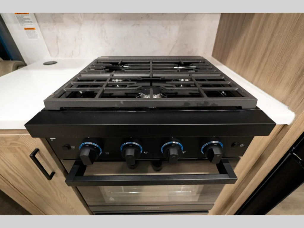 2026 Forest River Rockwood Signature R372RL, Photos photo 24