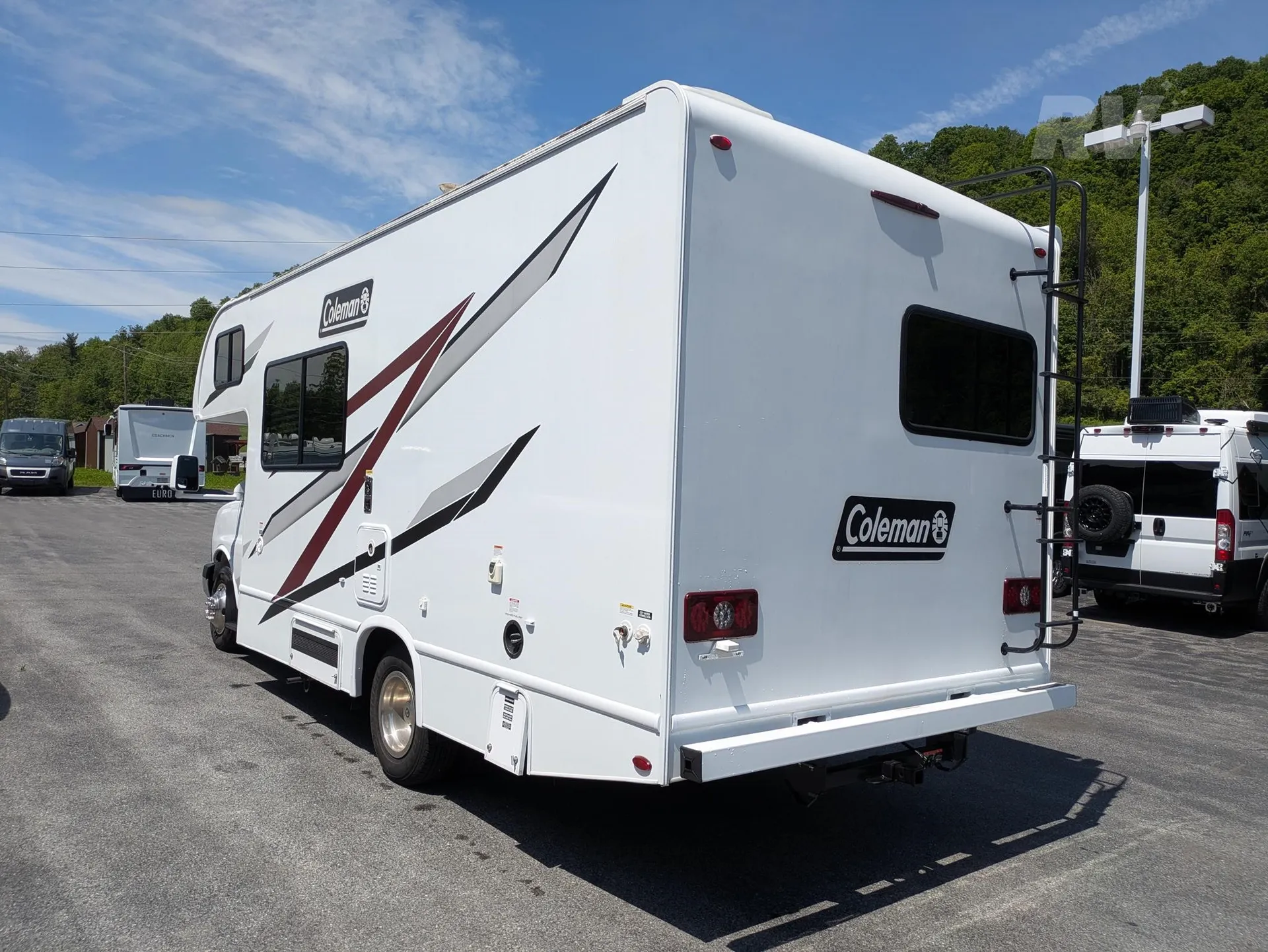 2024 Thor Motor Coach Coleman 22EQ - Photo 3