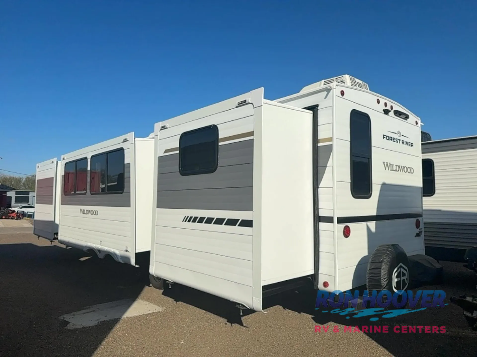 2026 Forest River Wildwood 33TS - Photo 4