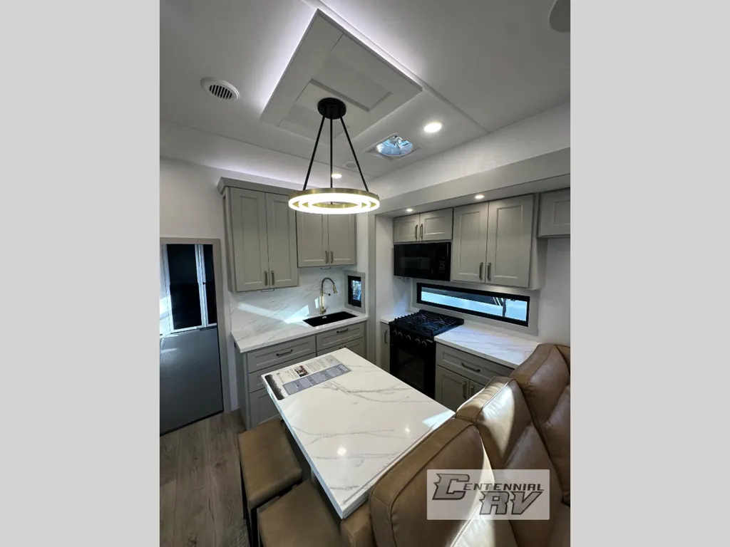 2026 Brinkley Model G 3950, Photos photo 35