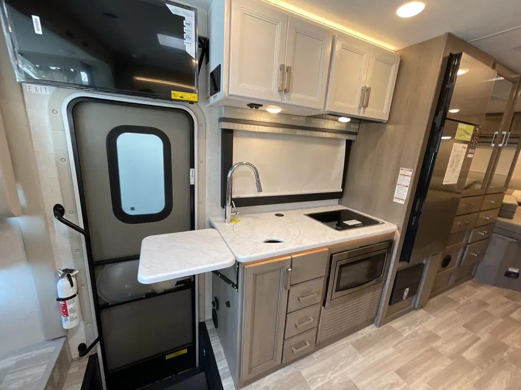 2026 Thor Motor Coach Axis 26.2, Photos photo 17