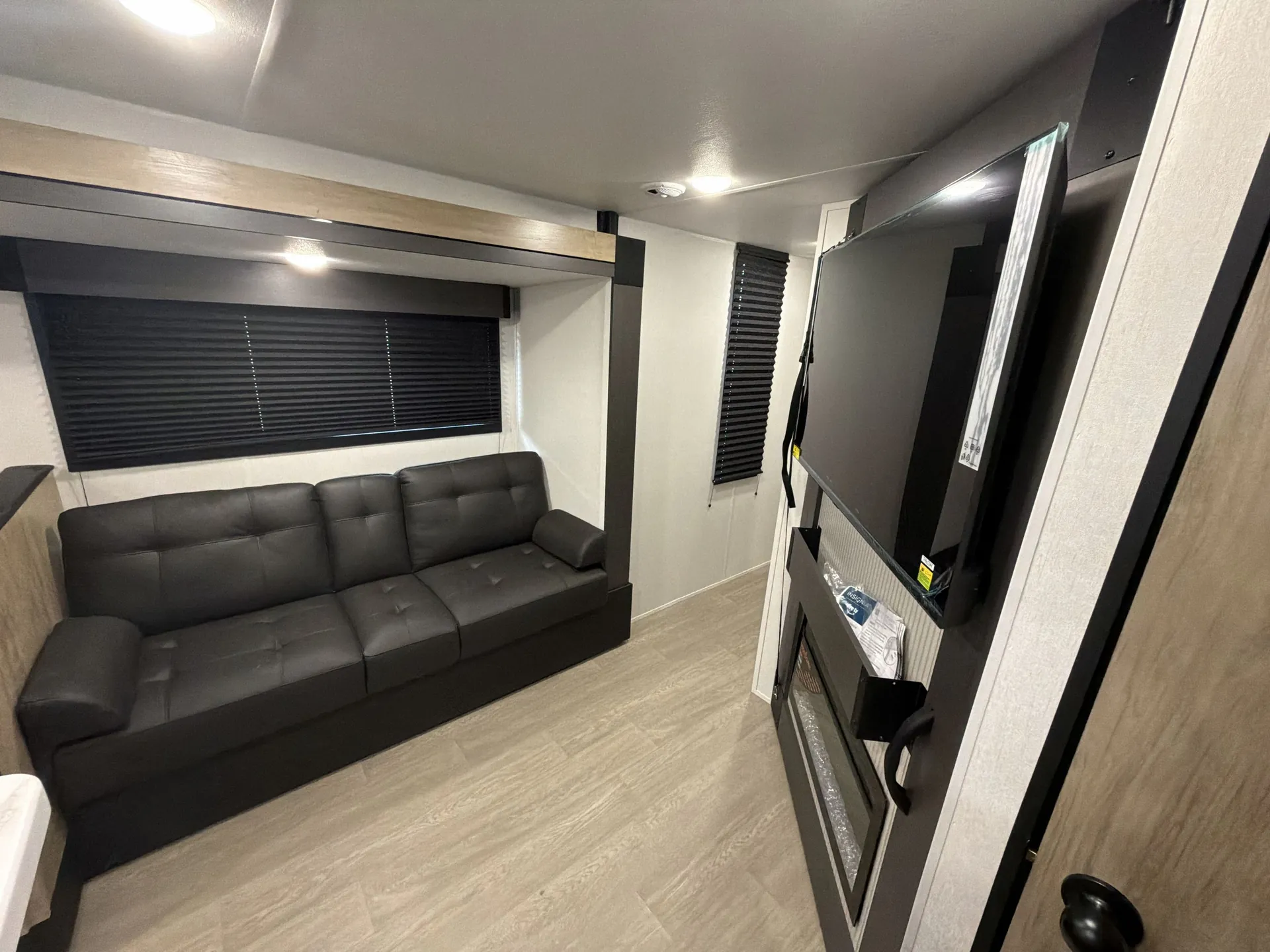2027 Forest River Campsite Reserve 29TJ — backside